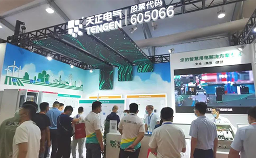 展会直击 | pg在线免费试玩网址亮相济南光伏展，助力行业绿色低碳发展